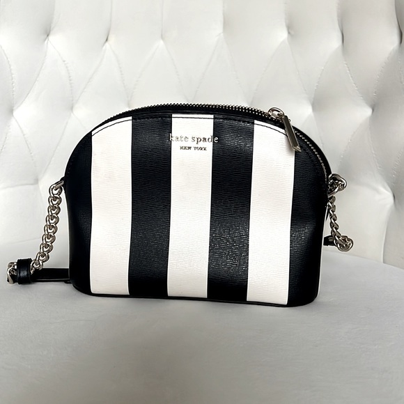 Kate Spade New York Spencer Small Dome Crossbody black and white
